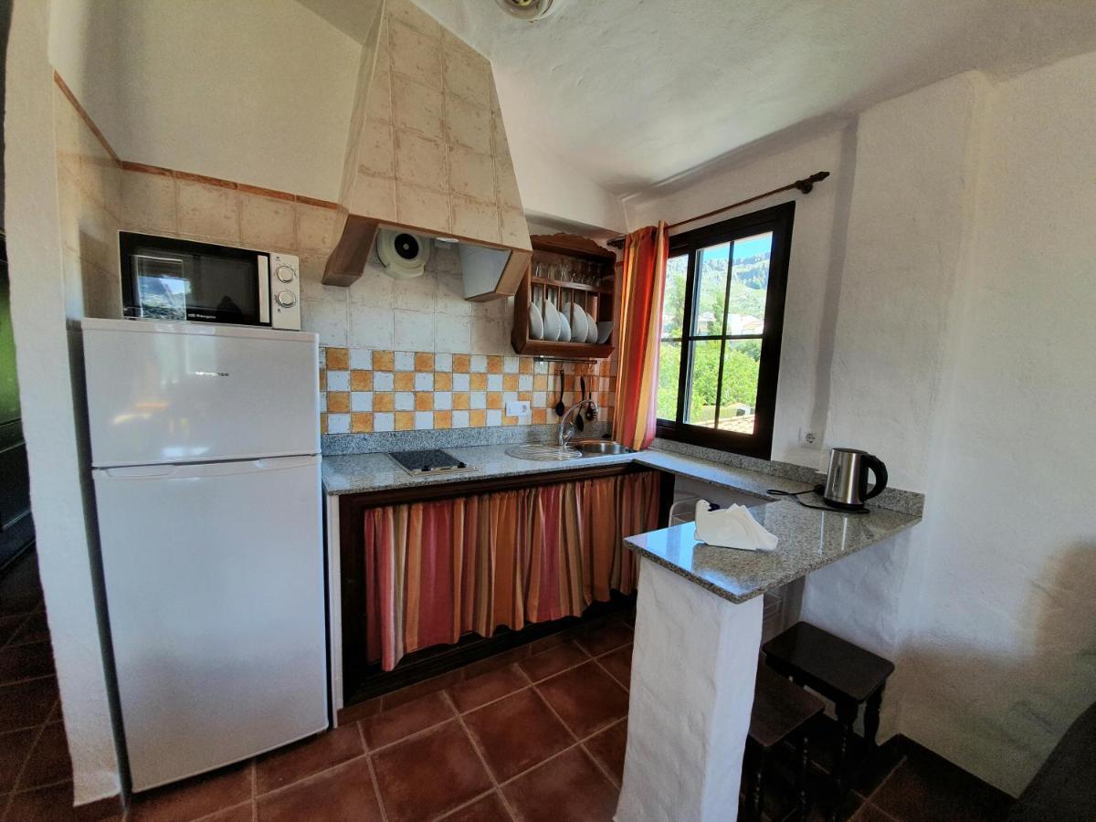 Apartamentos Rurales Sierra Alta Benaocaz Extérieur photo